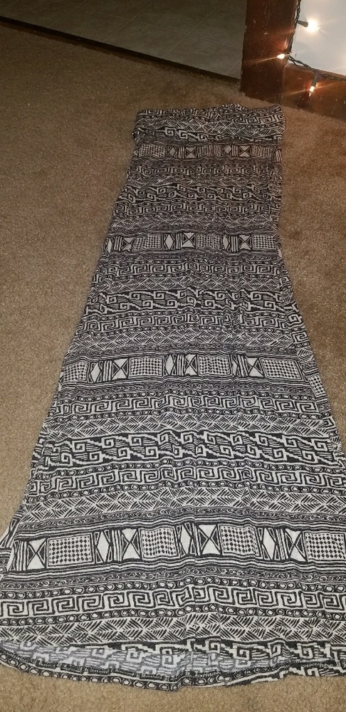 Tribal printed maxi skirt